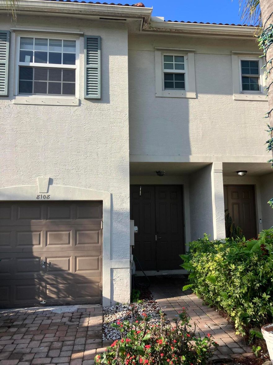 3/2.5 bath town home impact windows Patio yard. Community pool, Internet xfinity cable included with trash pick up