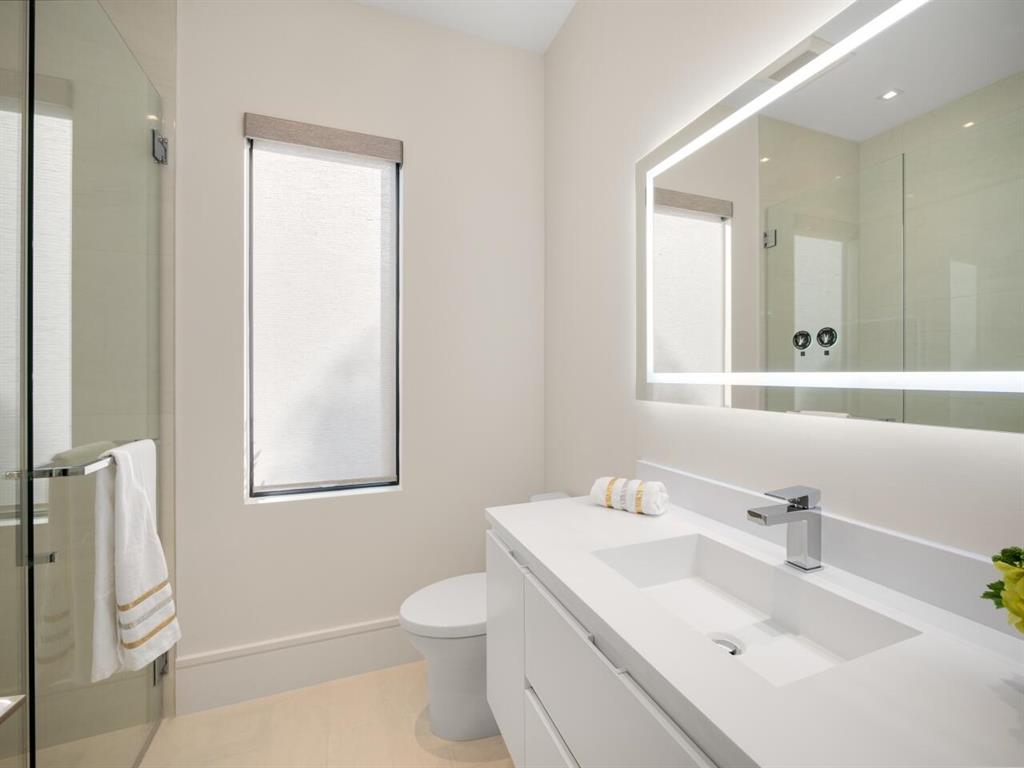 Pennock Point - Residential