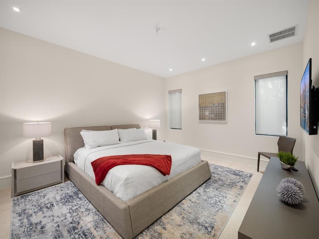 Pennock Point - Residential