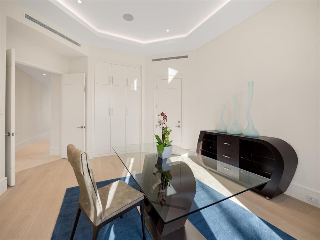 Pennock Point - Residential