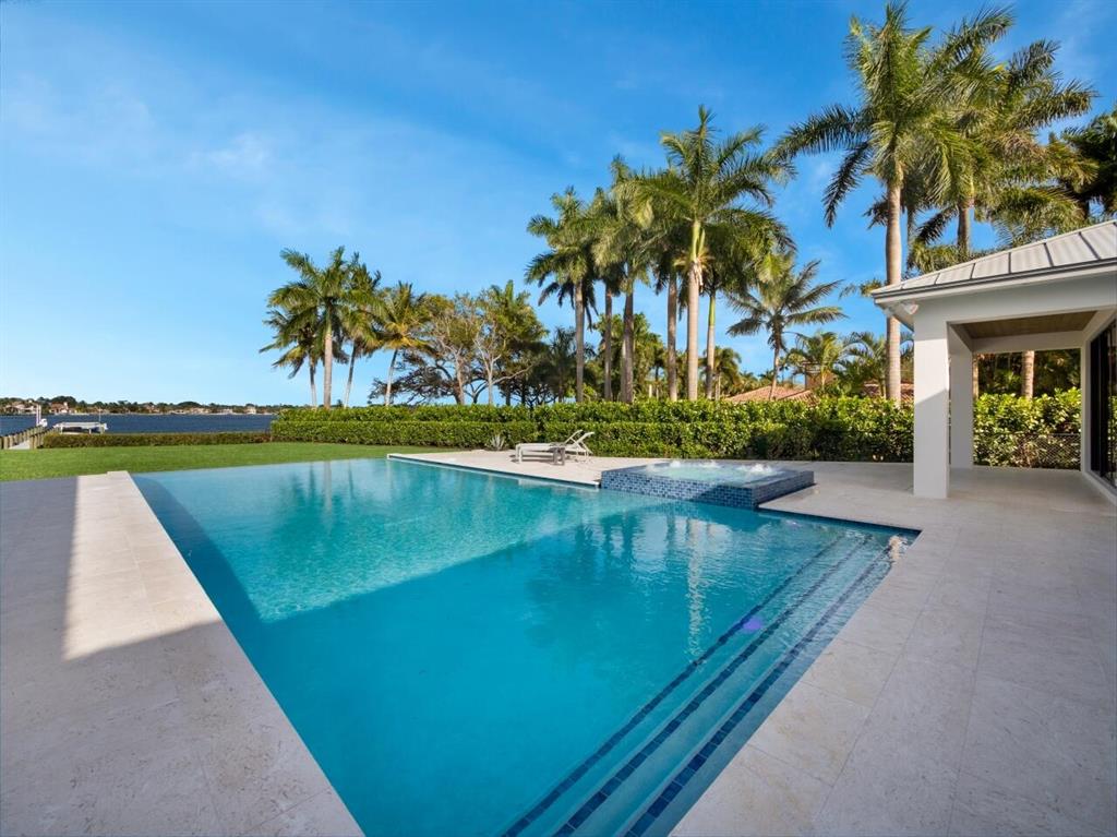 Pennock Point - Residential