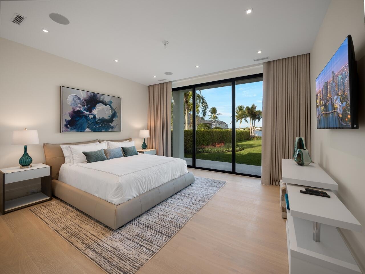 Pennock Point - Residential