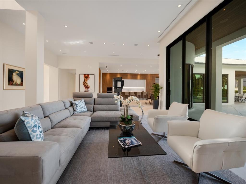 Pennock Point - Residential