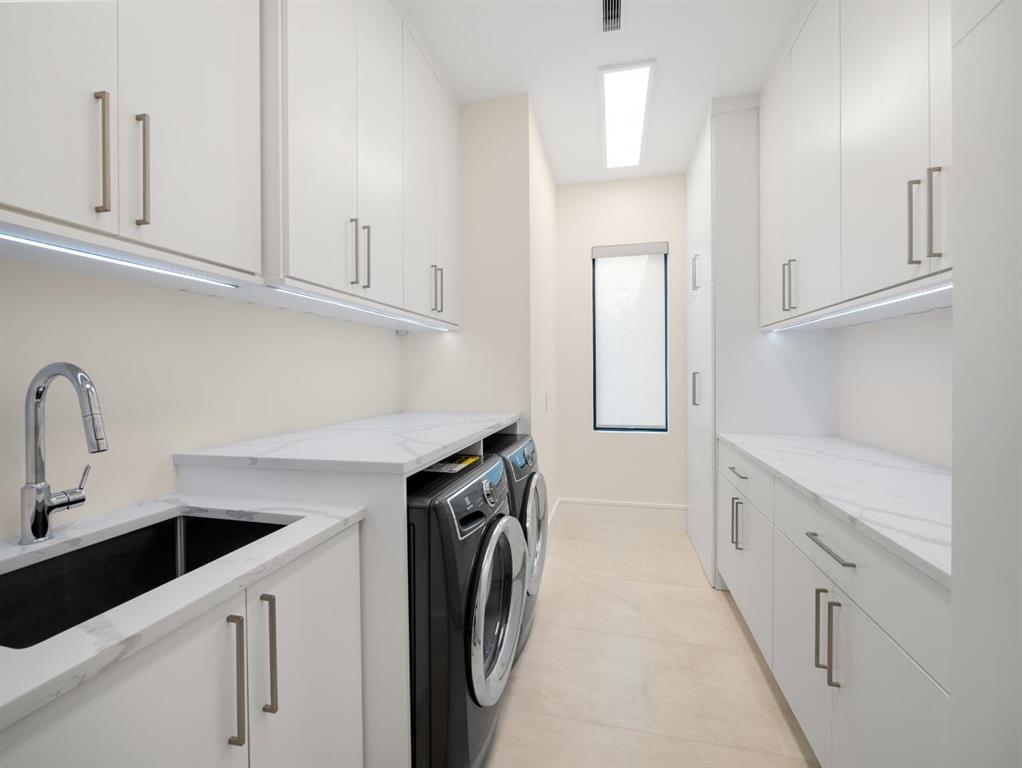 Pennock Point - Residential