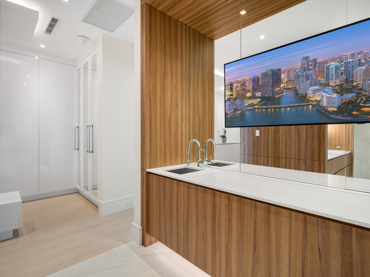 Pennock Point - Residential