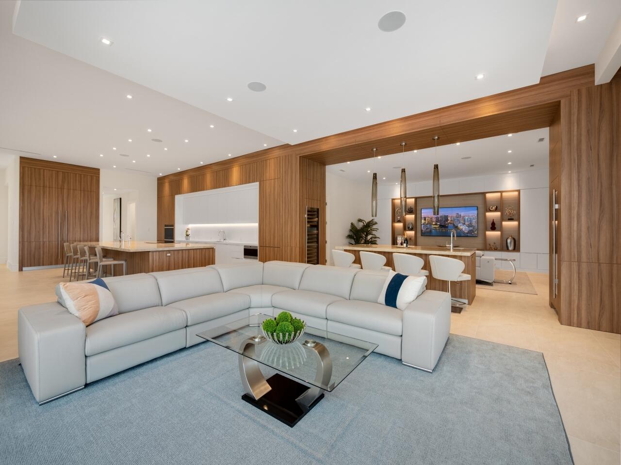 Pennock Point - Residential