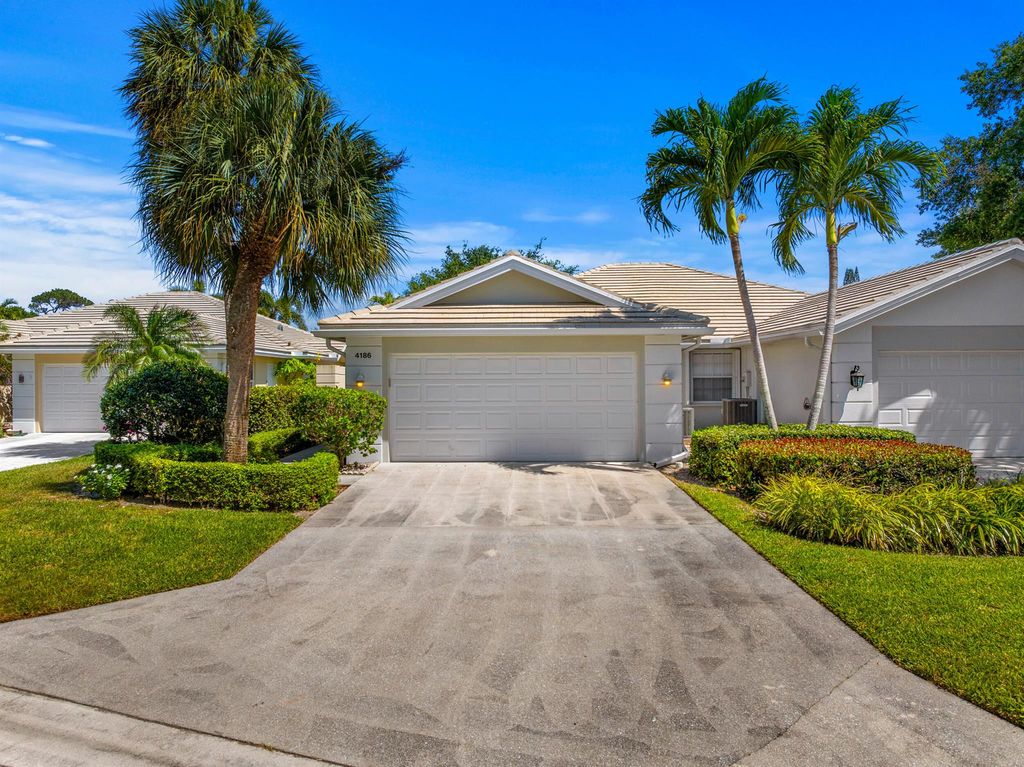 Photo of 4186 Royal Oak Drive, Palm Beach Gardens, FL 33410 (MLS # R11086068)