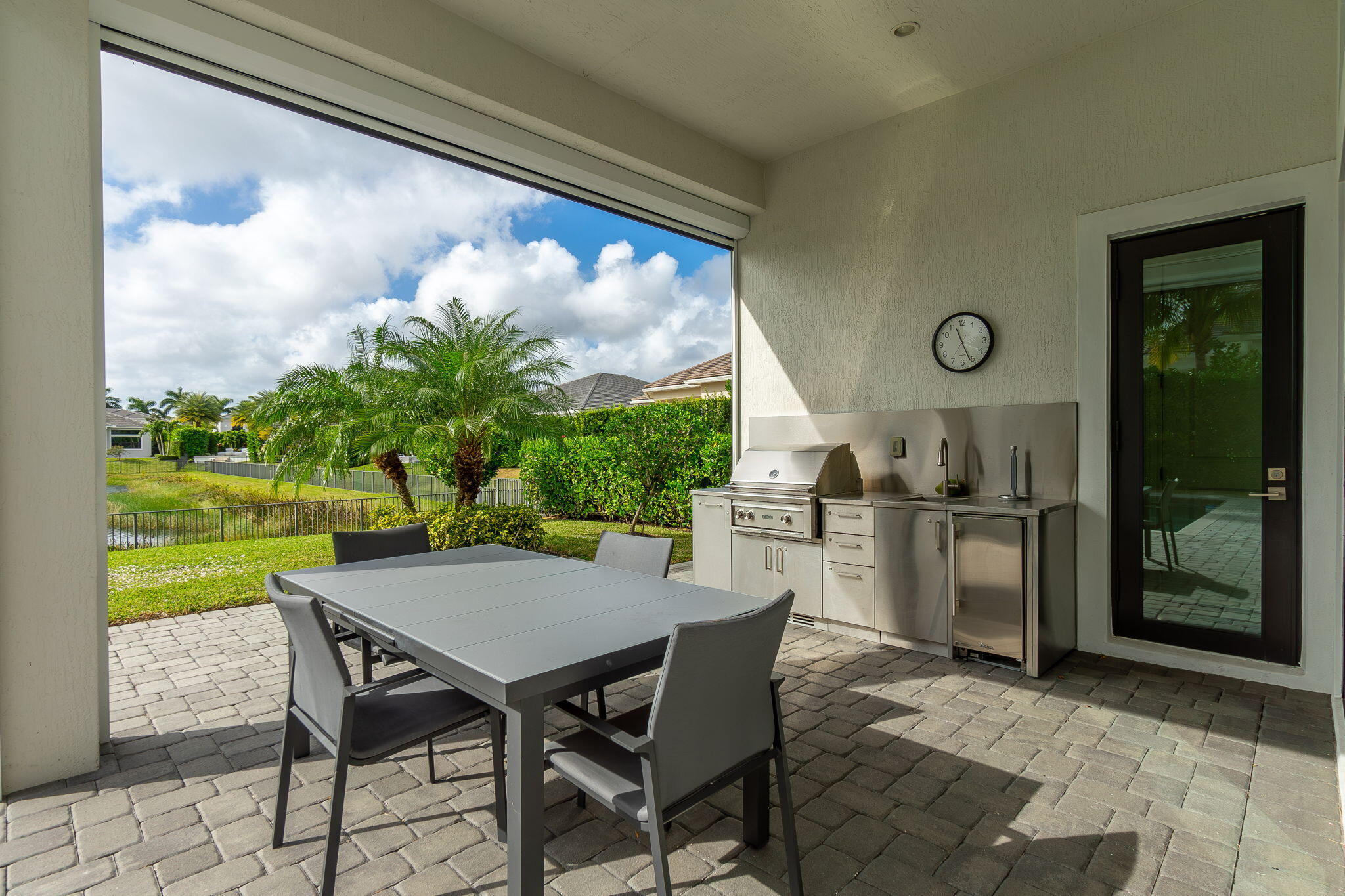 ROYAL PALM POLO PLAT - Residential Lease