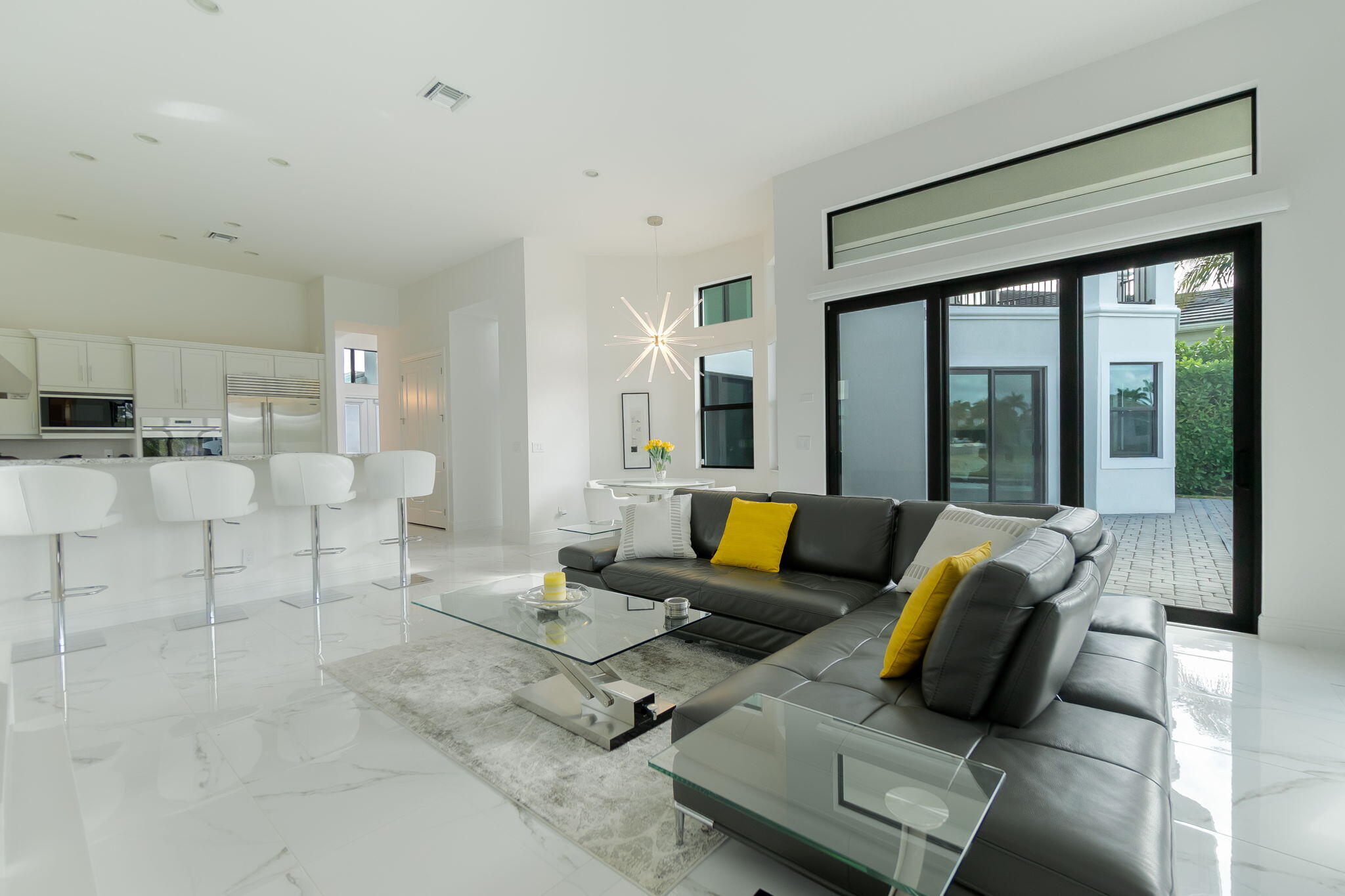 ROYAL PALM POLO PLAT - Residential Lease