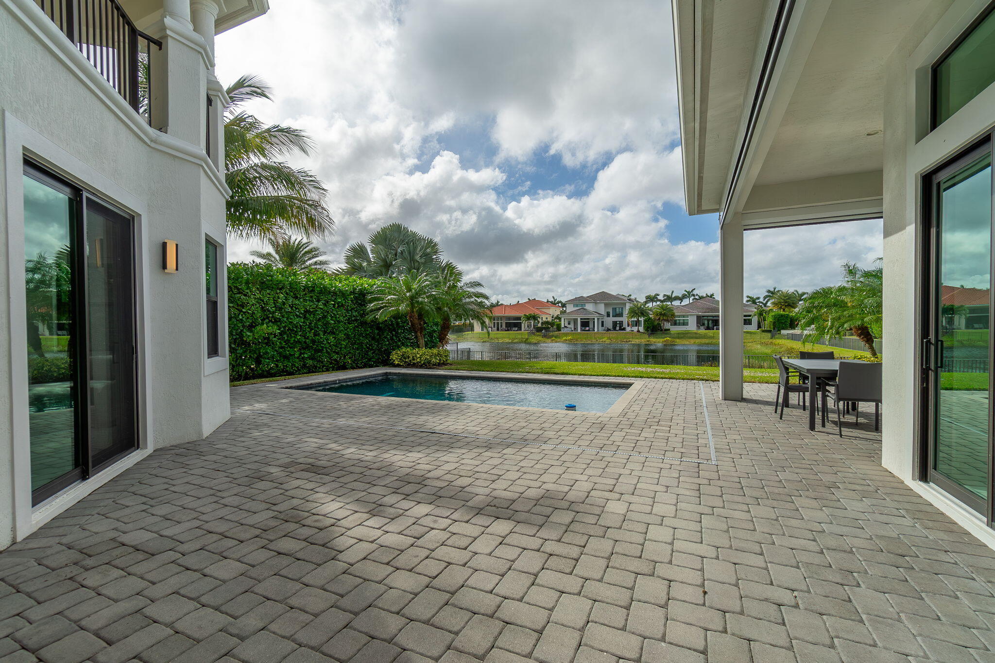 ROYAL PALM POLO PLAT - Residential Lease