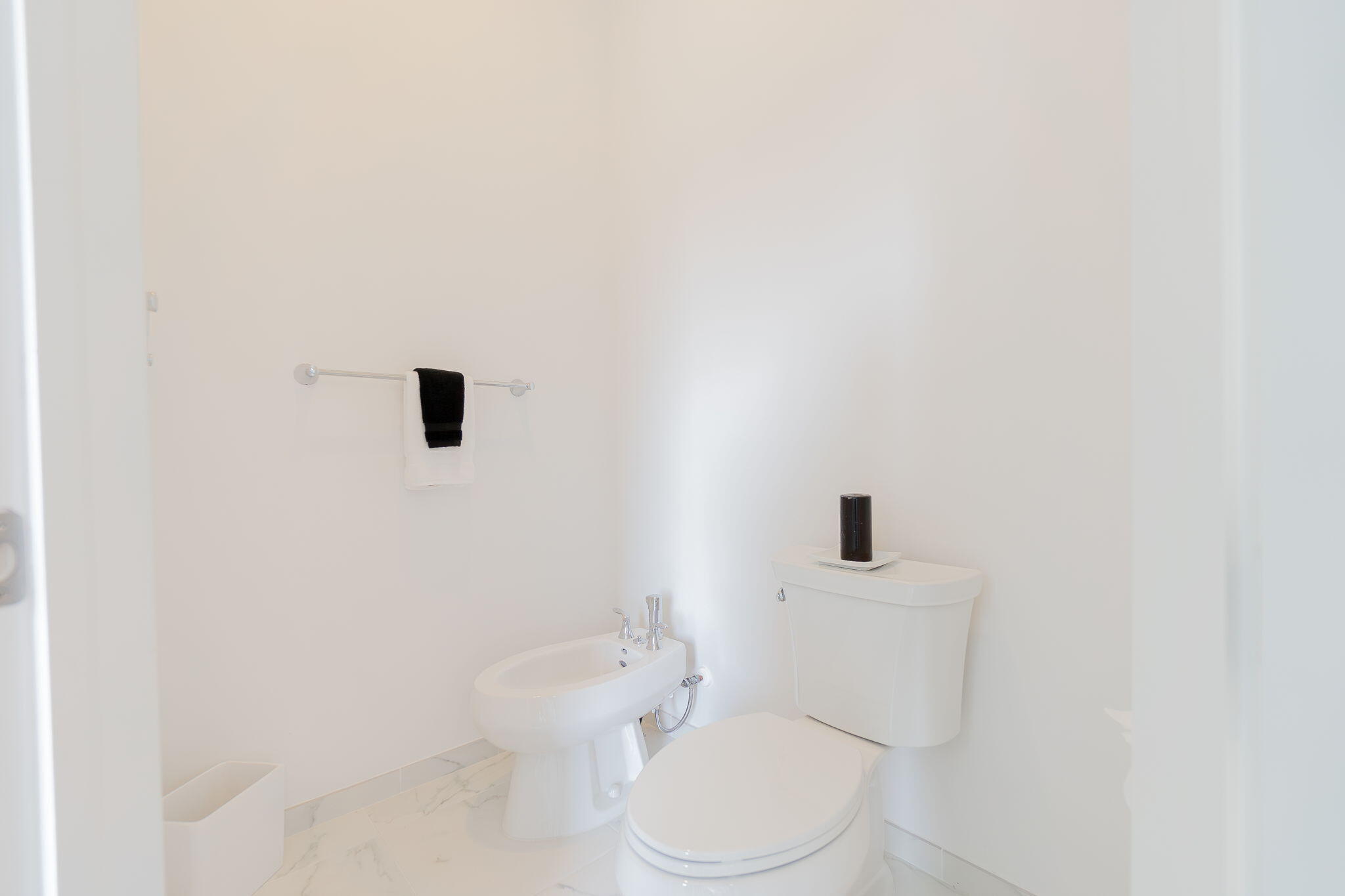 ROYAL PALM POLO PLAT - Residential Lease