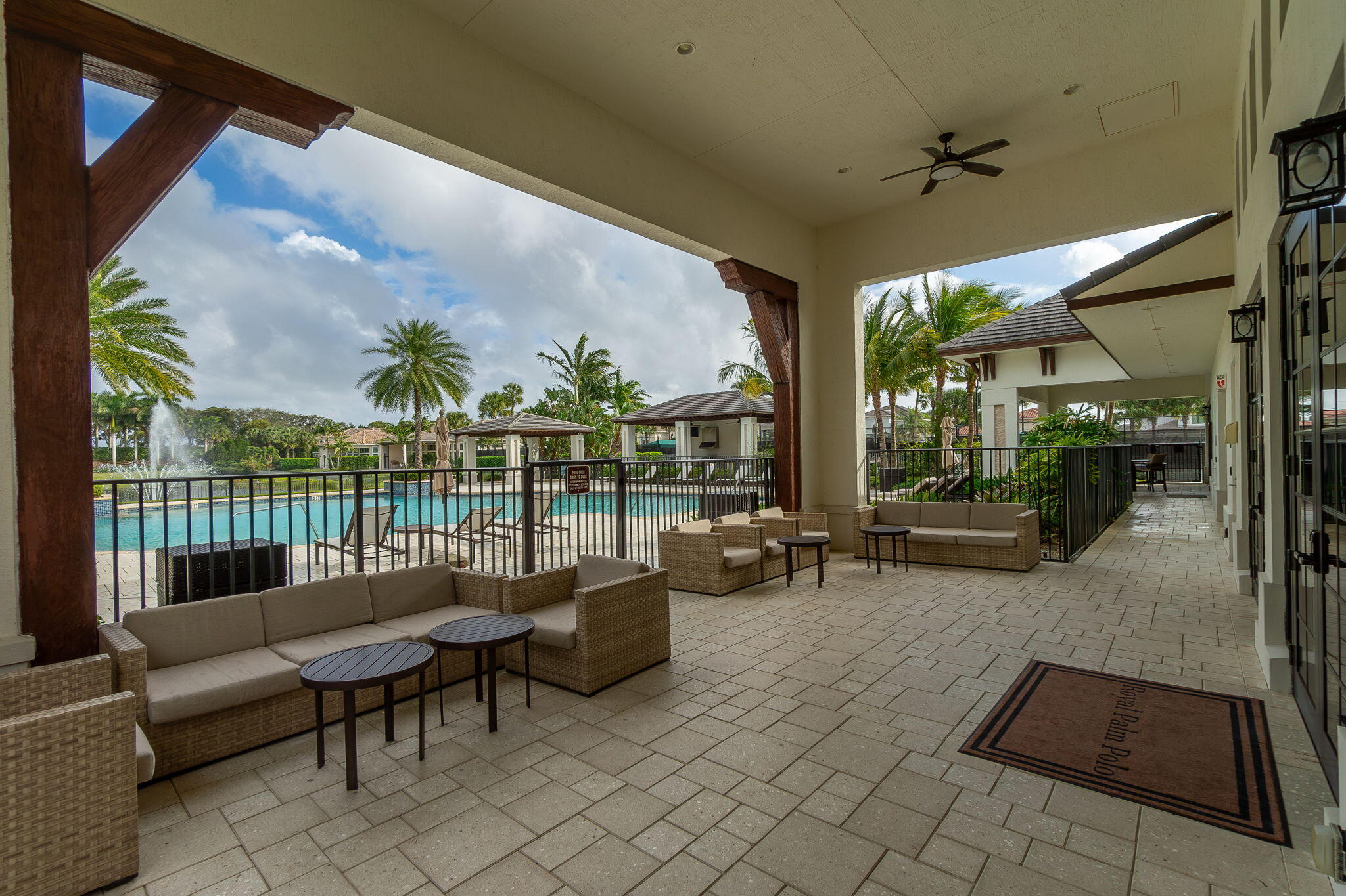ROYAL PALM POLO PLAT - Residential Lease