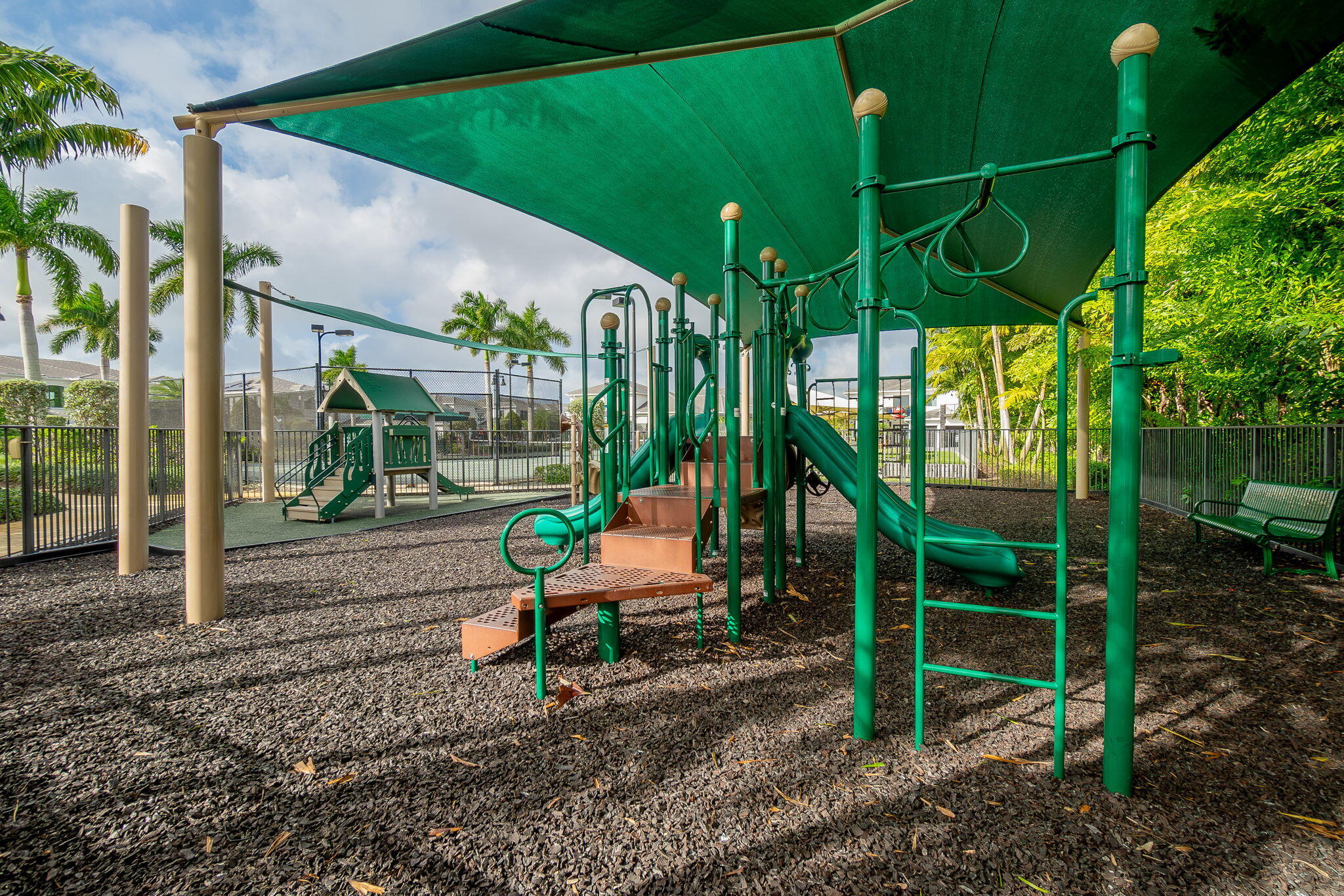 ROYAL PALM POLO PLAT - Residential Lease