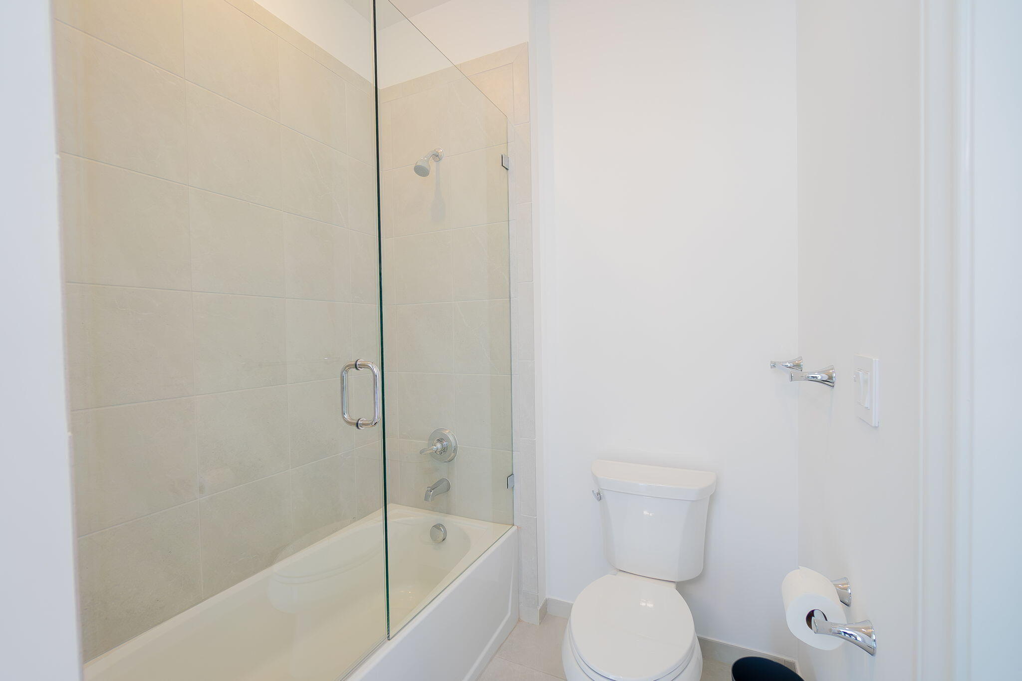 ROYAL PALM POLO PLAT - Residential Lease