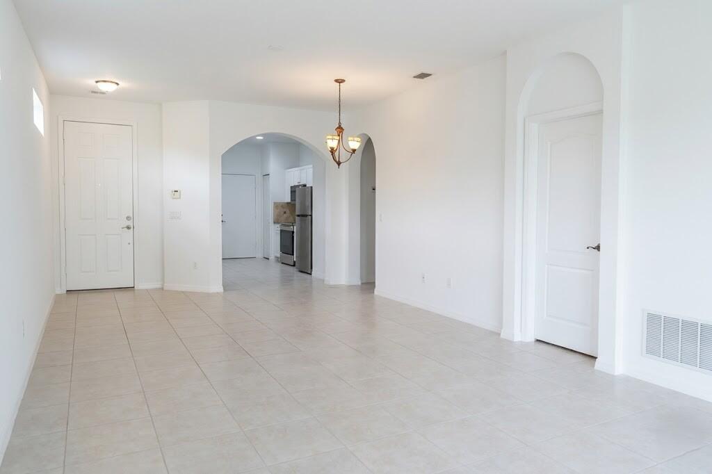 Tradition Heritage Oaks - Residential Lease