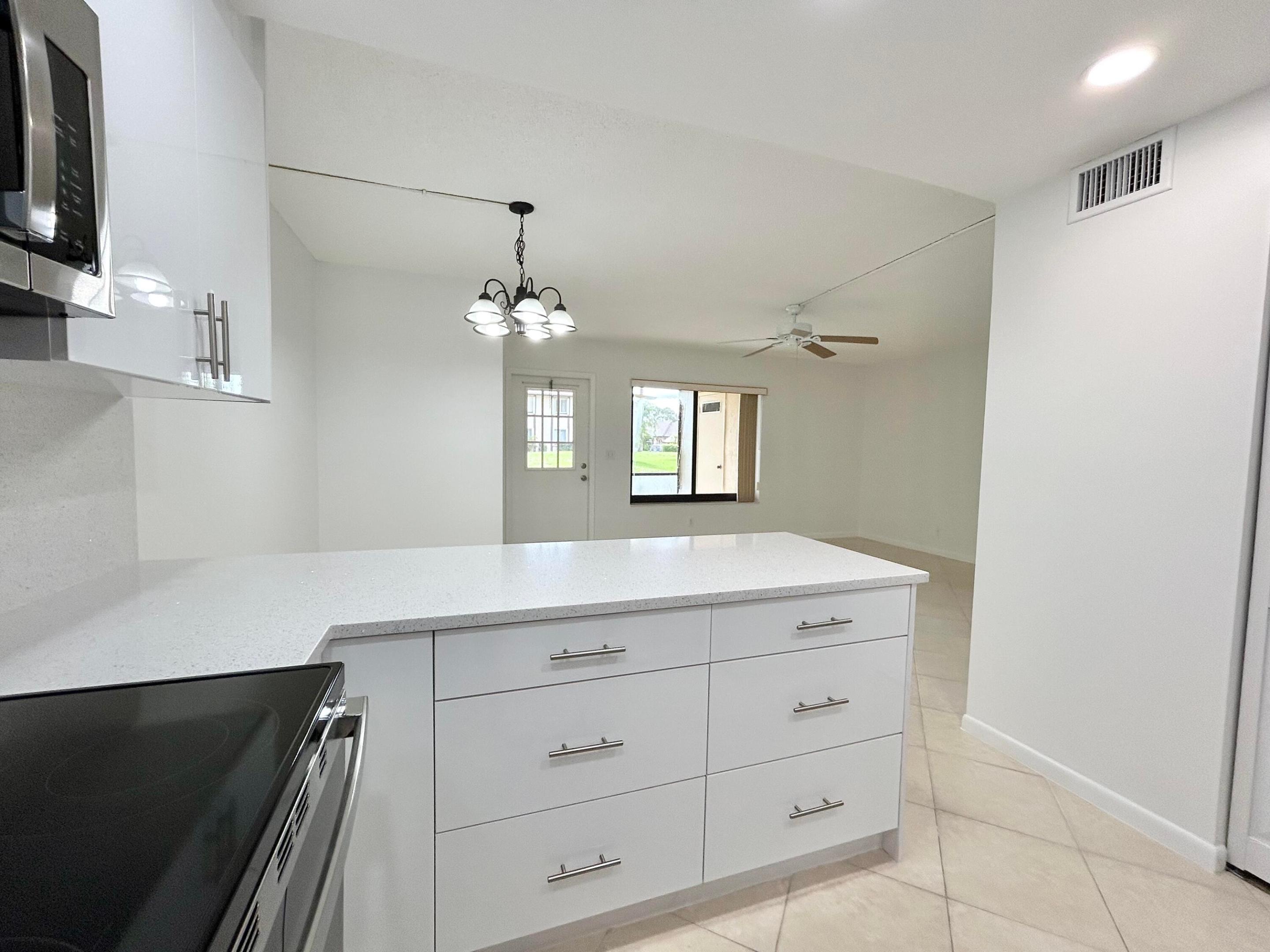 418 Pine Glen Lane C-1