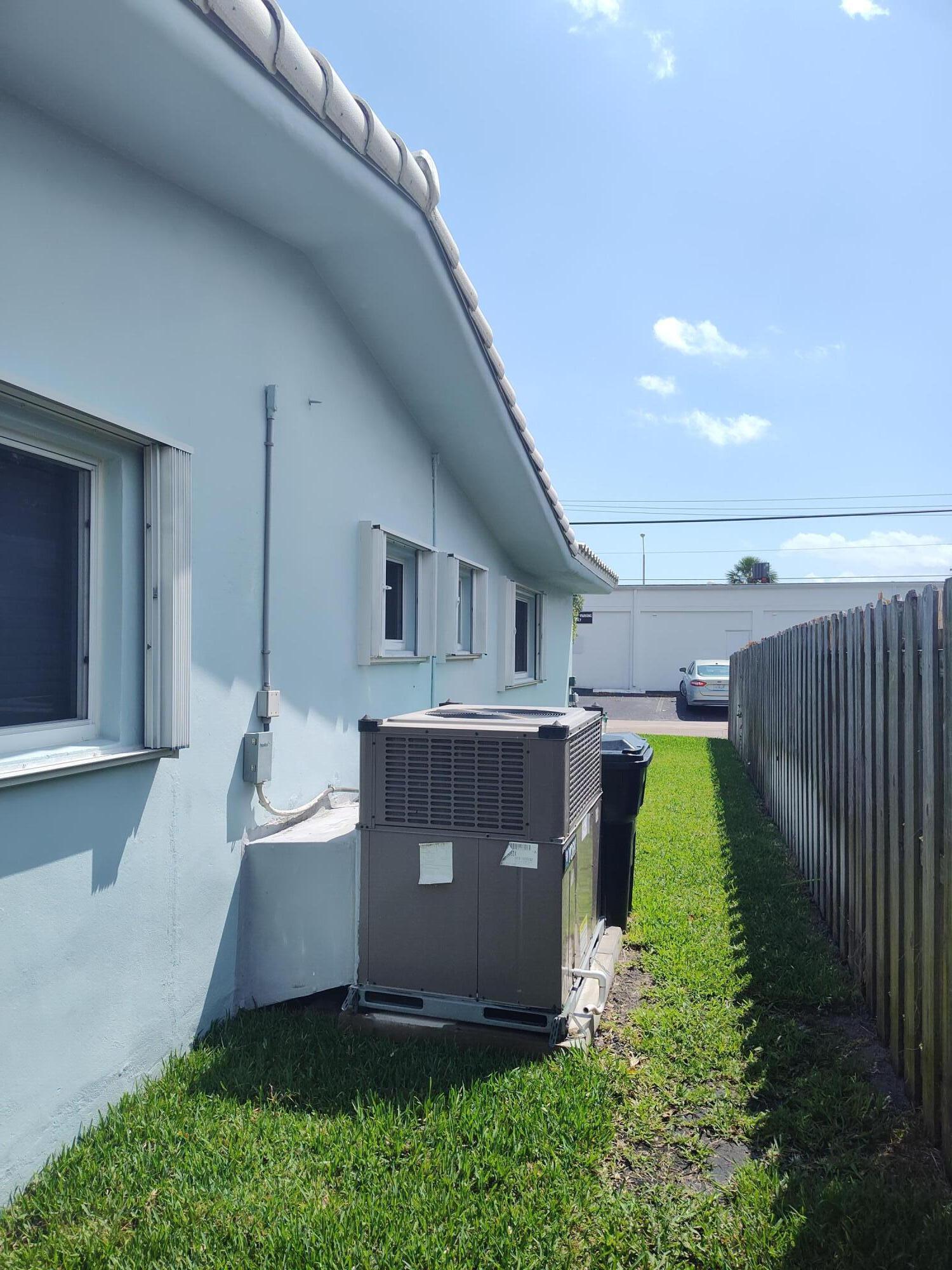 LIGHTHOUSE MANOR 43 - Residential Income