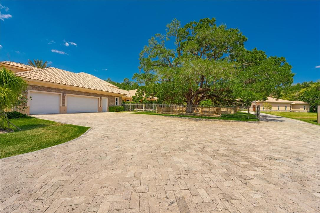 HICKS ESTATES 170-129 B - Residential