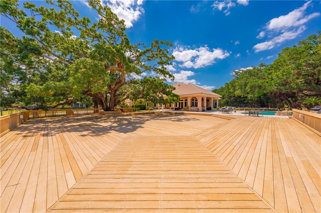 HICKS ESTATES 170-129 B - Residential