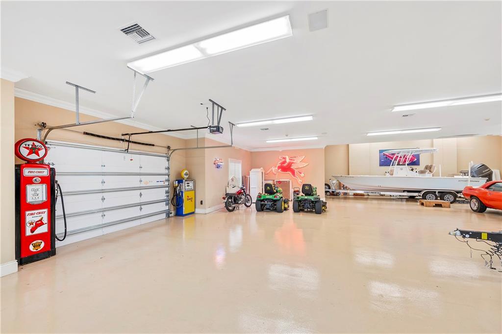 HICKS ESTATES 170-129 B - Residential