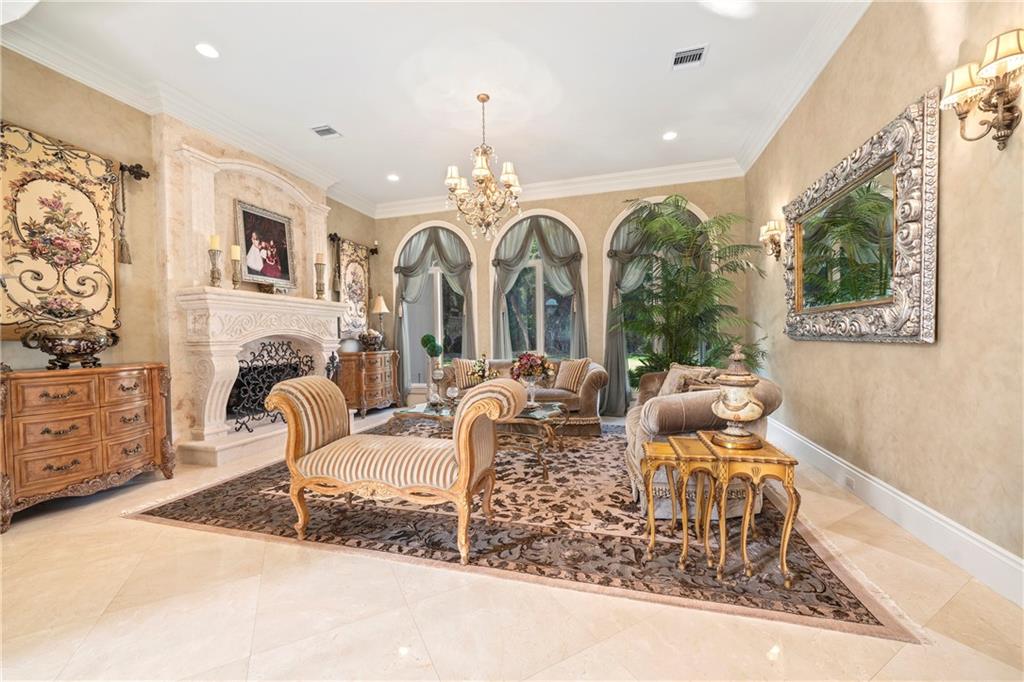 HICKS ESTATES 170-129 B - Residential