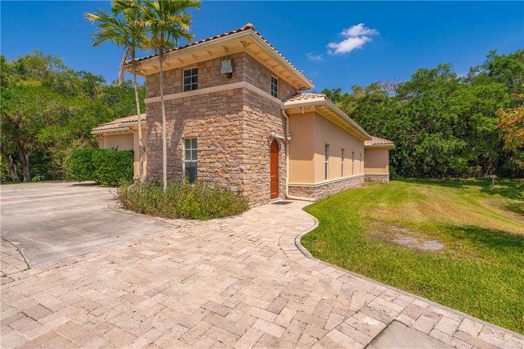 HICKS ESTATES 170-129 B - Residential