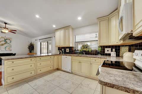Tiny photo for 14608 Paddock Drive, Wellington, FL 33414 (MLS # B26035220)
