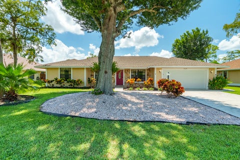 Tiny photo for 14608 Paddock Drive, Wellington, FL 33414 (MLS # B26035220)