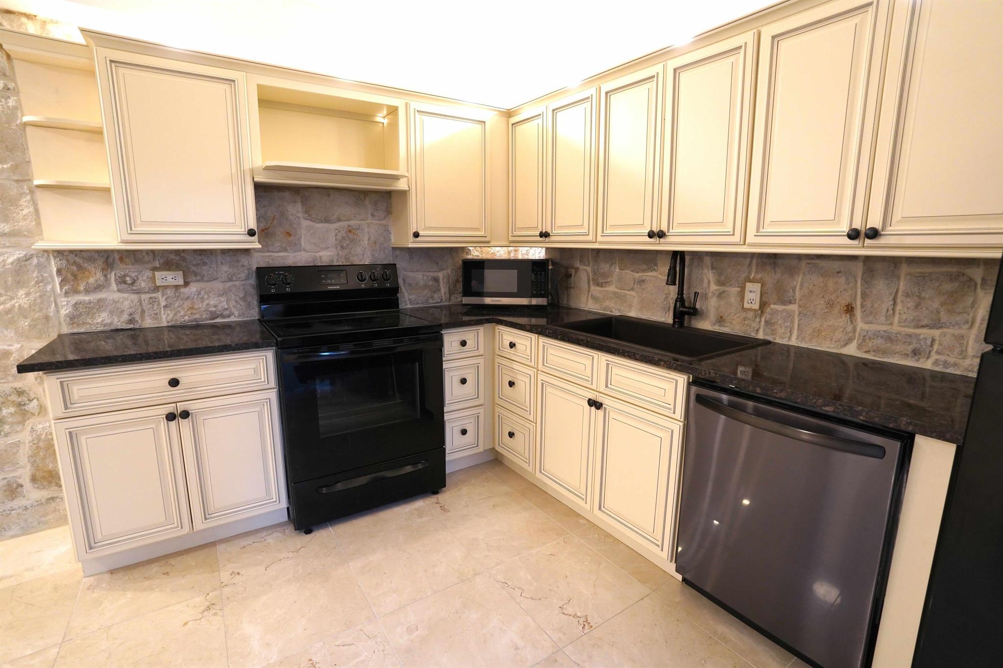 Garden Lakes - Residential