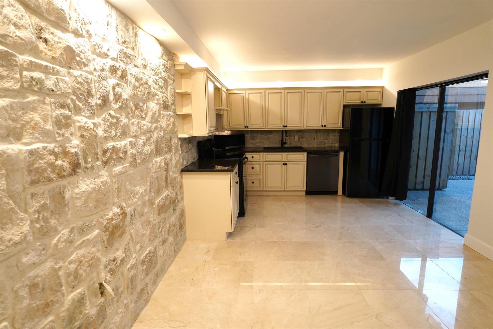 Garden Lakes - Residential