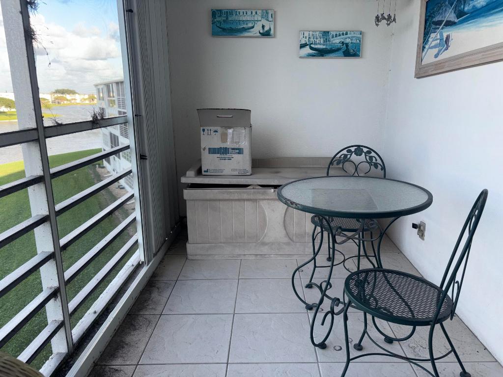 CENTURY VILLAGE - Residential Lease