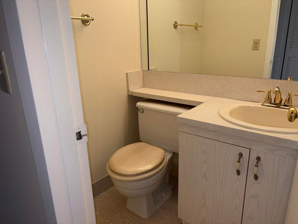 CENTURY VILLAGE - Residential Lease