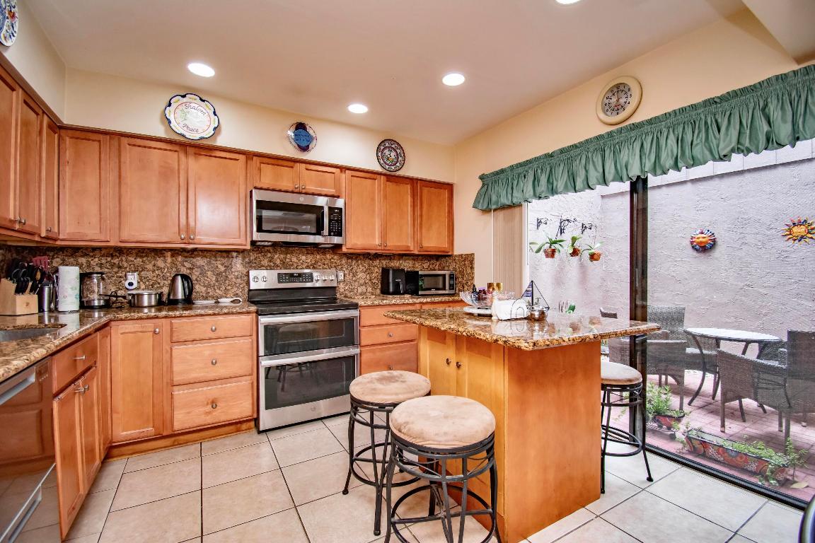 6640 Thornhill Court # 6