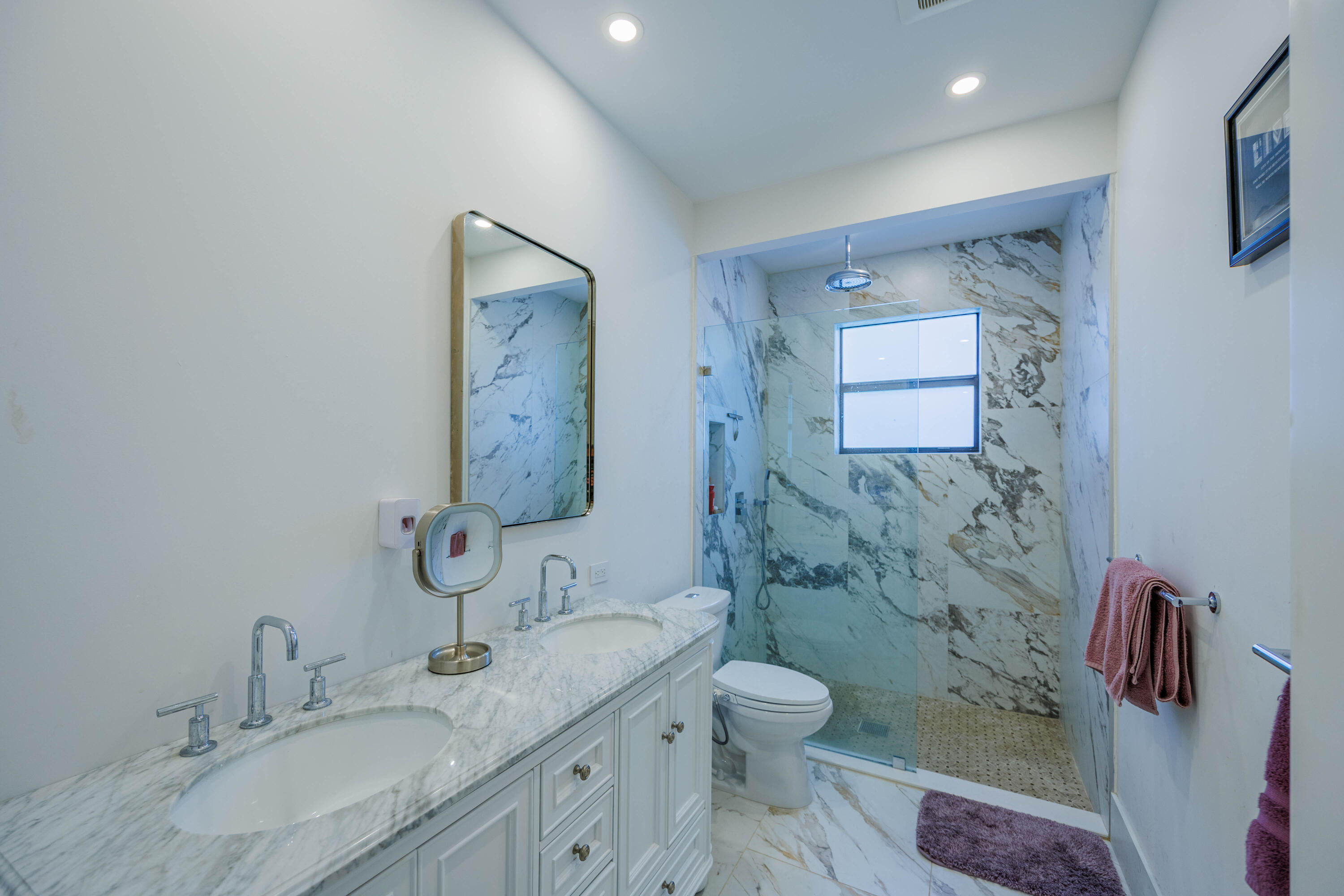 FOREST RIDGE PARK - Residential