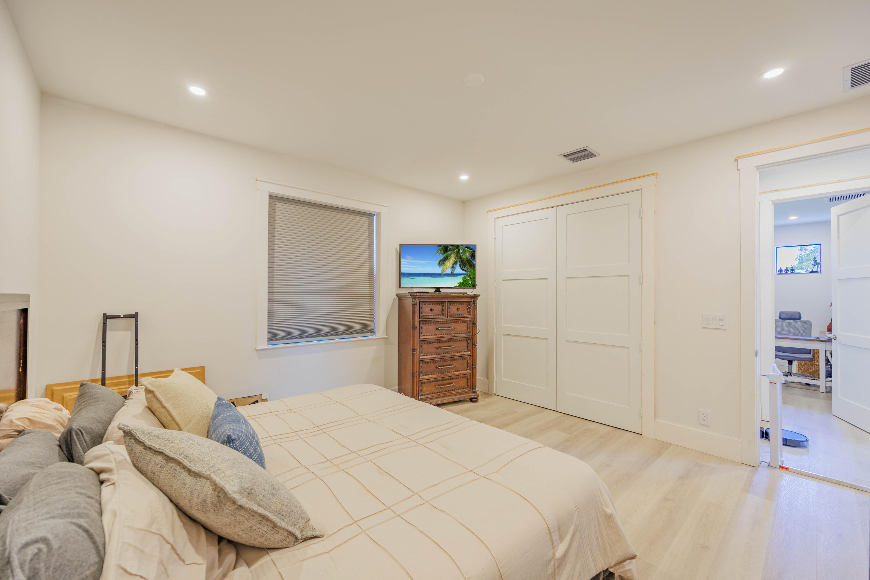FOREST RIDGE PARK - Residential