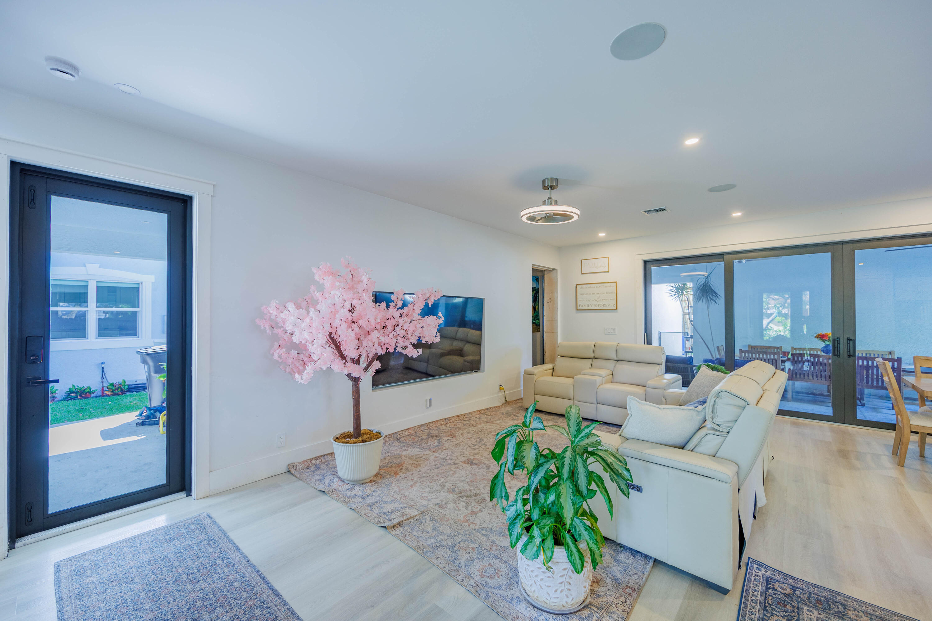 FOREST RIDGE PARK - Residential