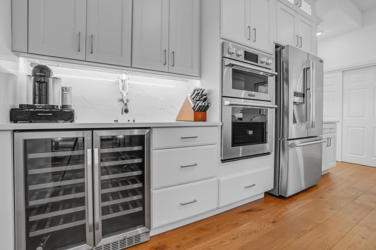 MARINA BAY - Residential Lease