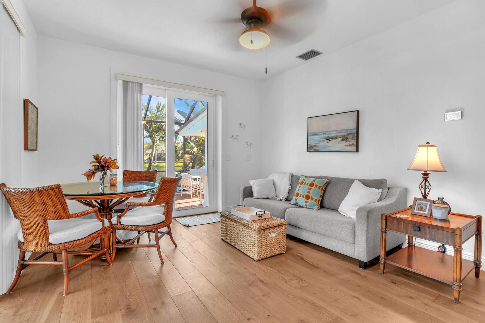 MARINA BAY - Residential Lease