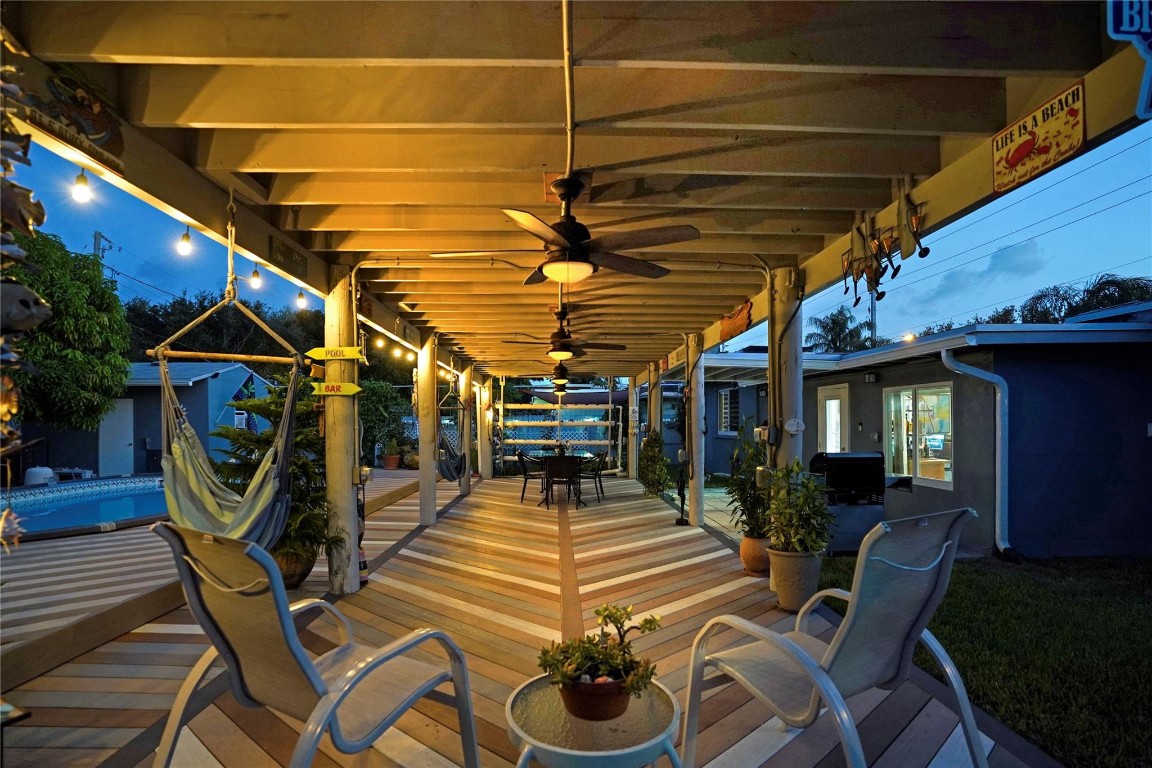 Flora Gardens 32-15 B - Residential