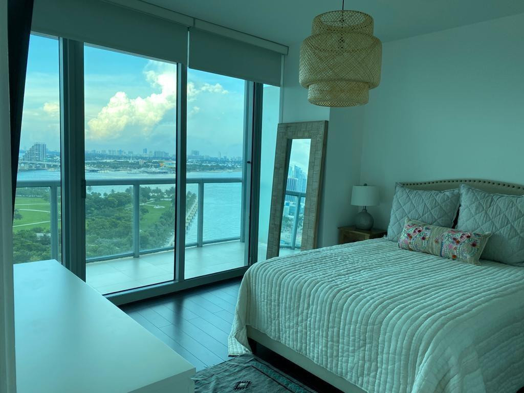 Marinablue Condo - Residential Lease