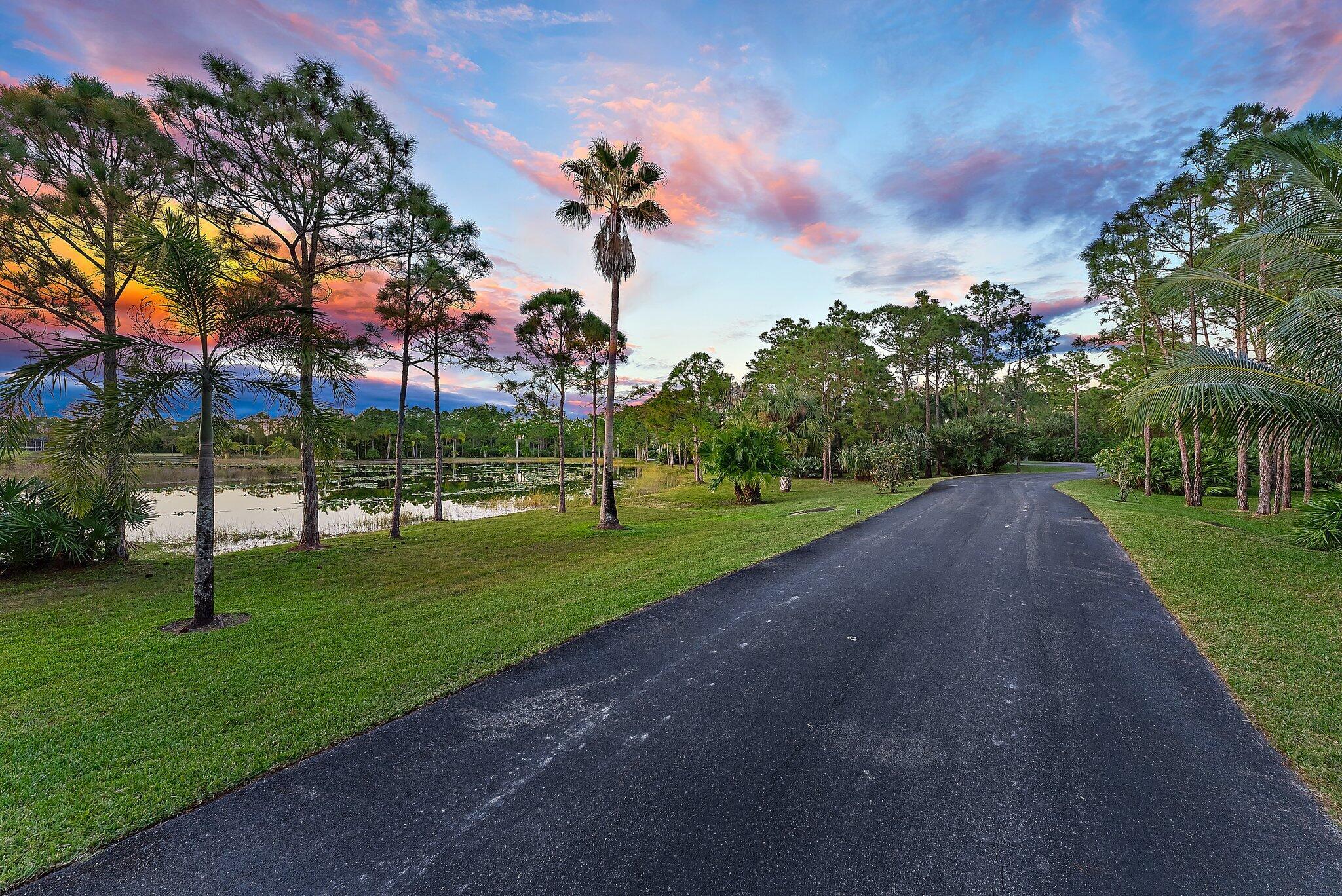 RANCH COLONY - Residential