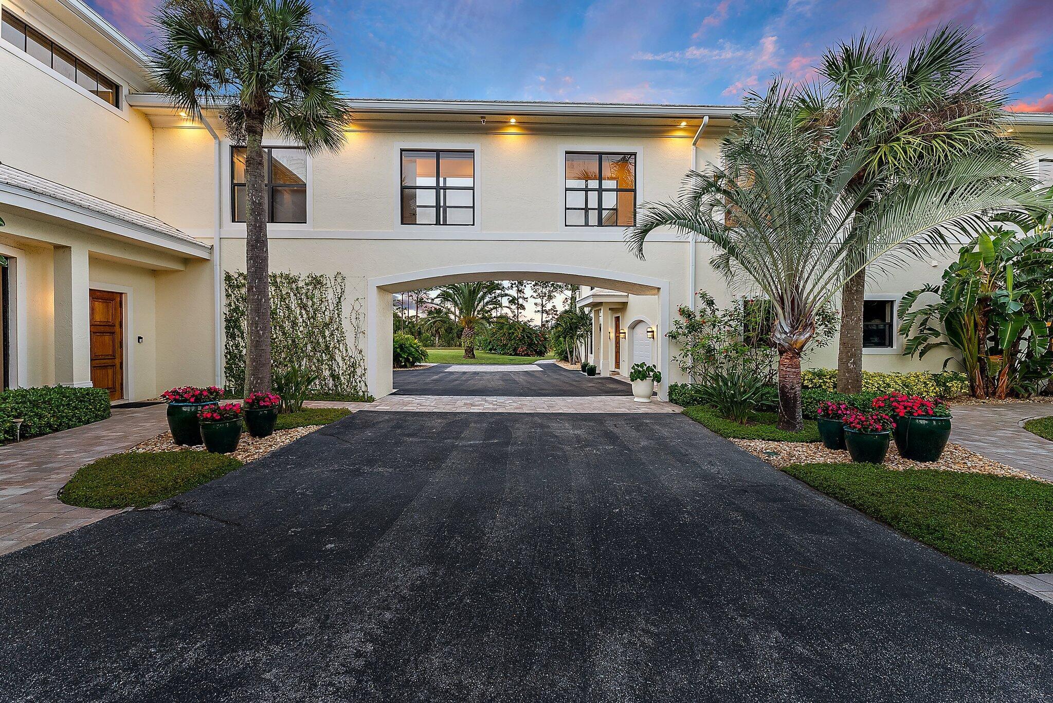 RANCH COLONY - Residential