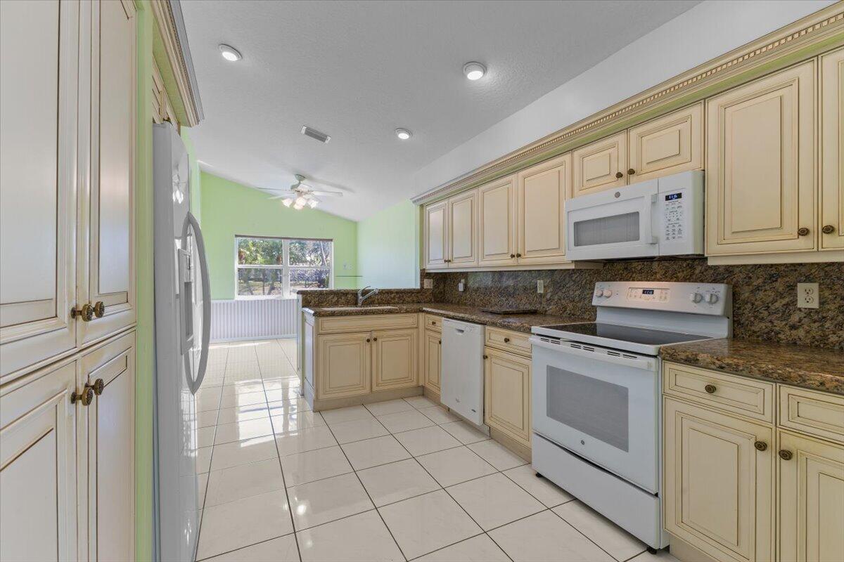 HAGEN RANCH HEIGHTS - Residential