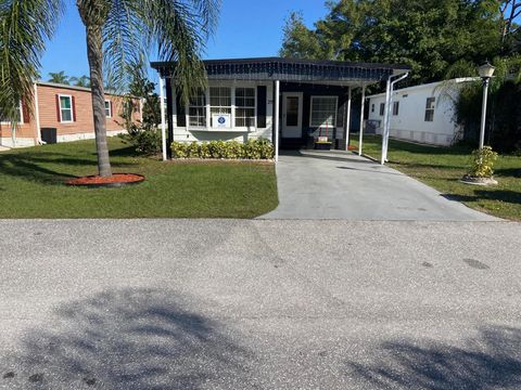 A home in Port St Lucie