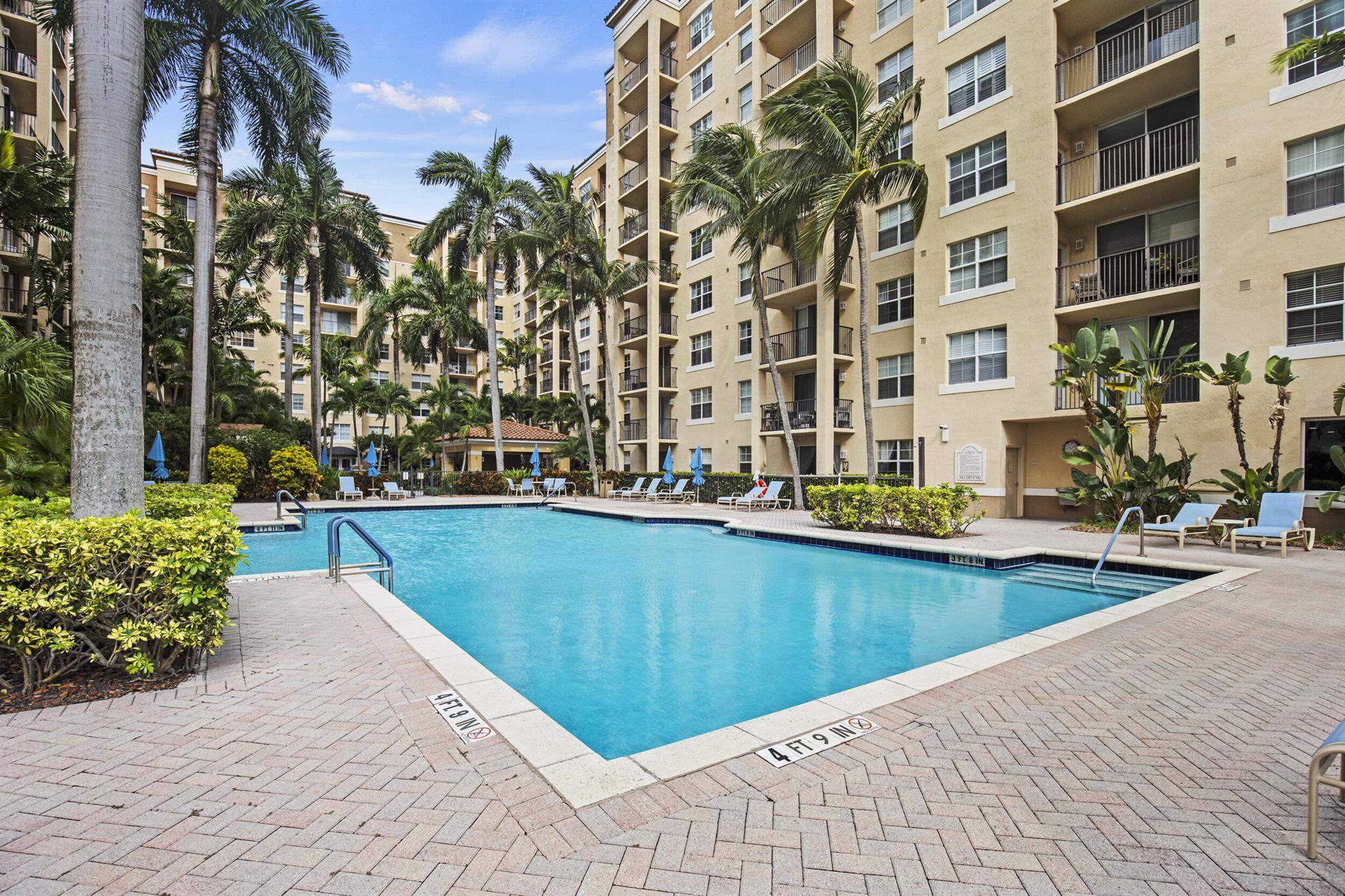 FLAGLER POINTE CONDO - Residential