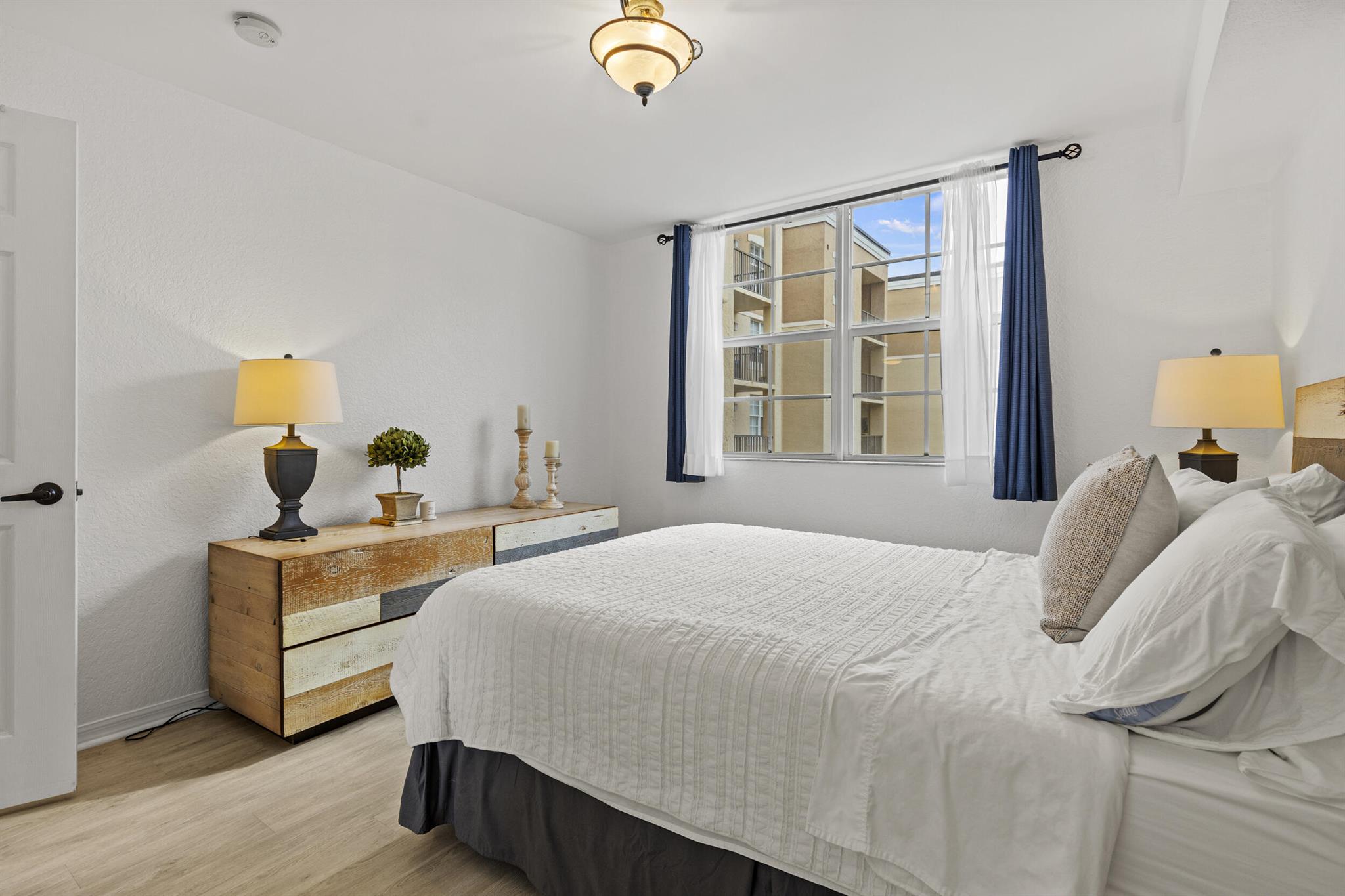 FLAGLER POINTE CONDO - Residential