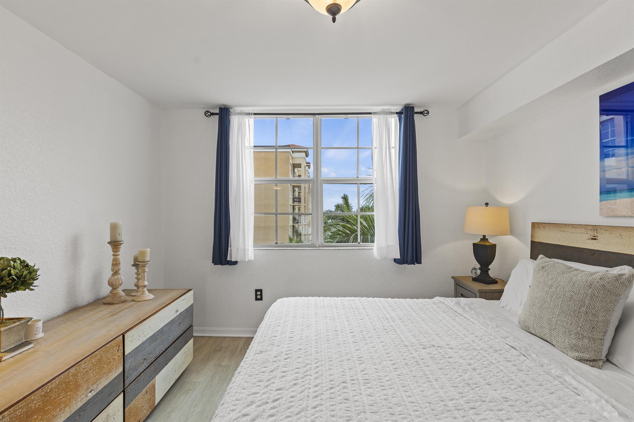 FLAGLER POINTE CONDO - Residential