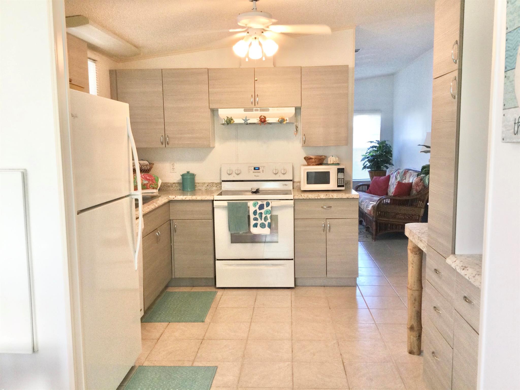 Spanish Lakes One 55+ Com - Residential