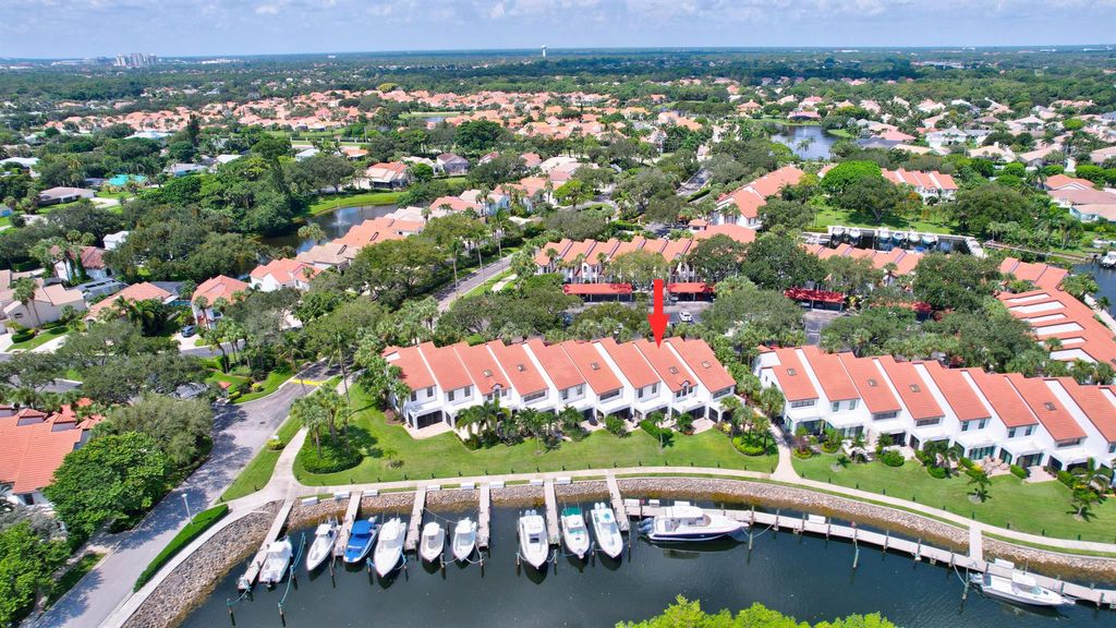 Photo of 2299 Treasure Isle Drive #57, Palm Beach Gardens, FL 33410 (MLS # R11124160)