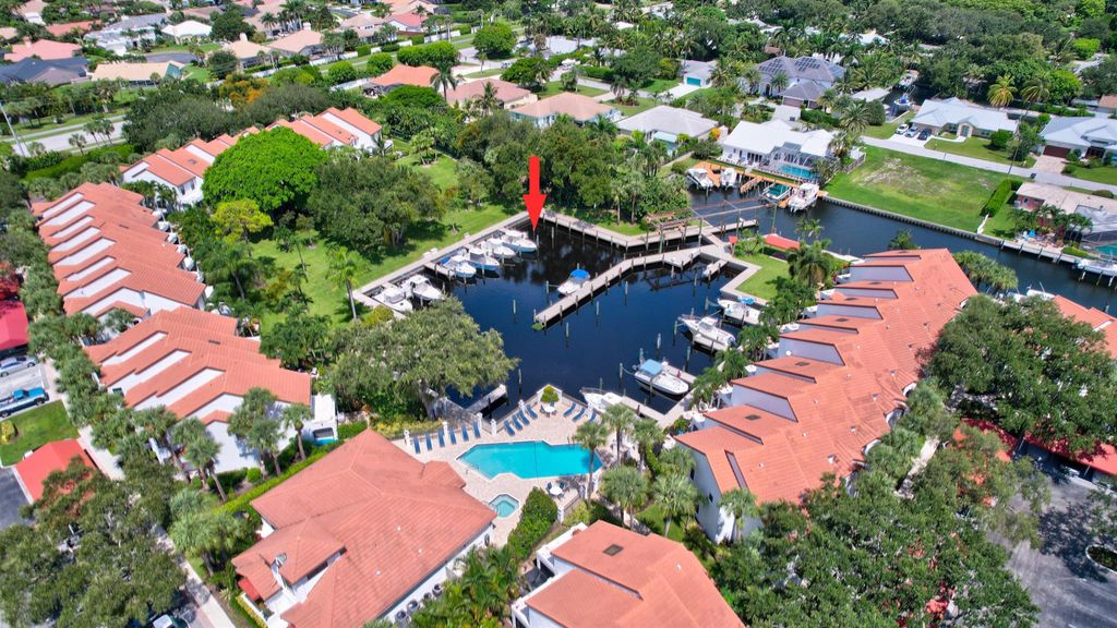 Photo of 2299 Treasure Isle Drive #57, Palm Beach Gardens, FL 33410 (MLS # R11124160)